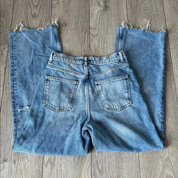 ZARA High-Rise Wide-Leg Jeans Vintage Wash Distressed Raw Hem Size 6 - Picture 3 of 11